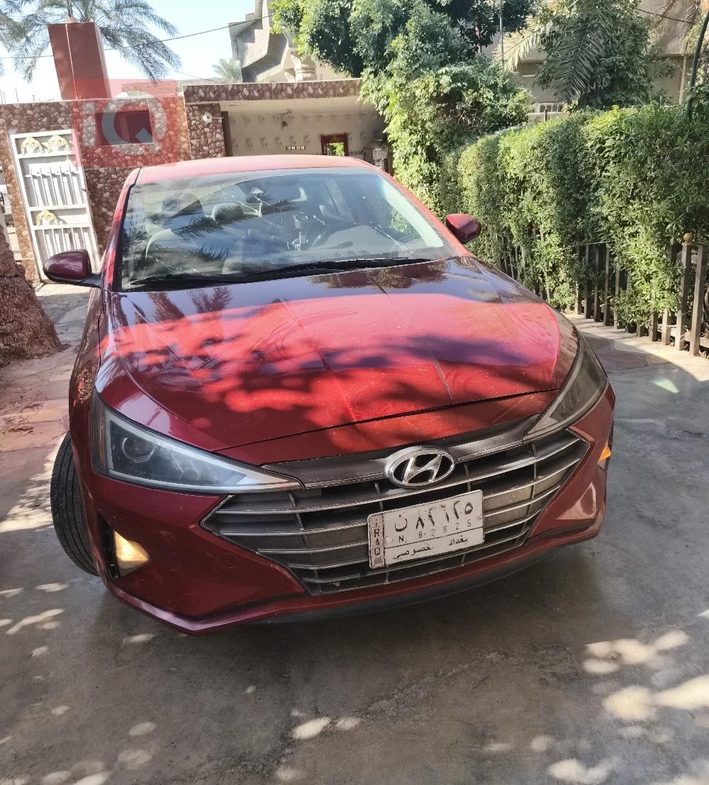 هیوندای ئەلەنترا